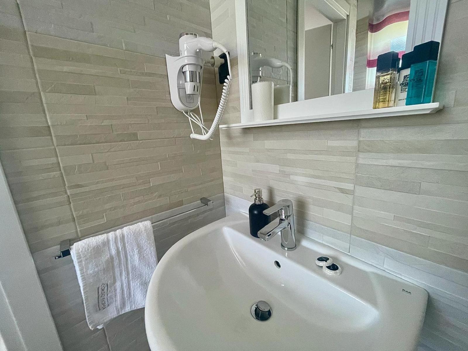 B&B Corso Roma Apricena Ngoại thất bức ảnh