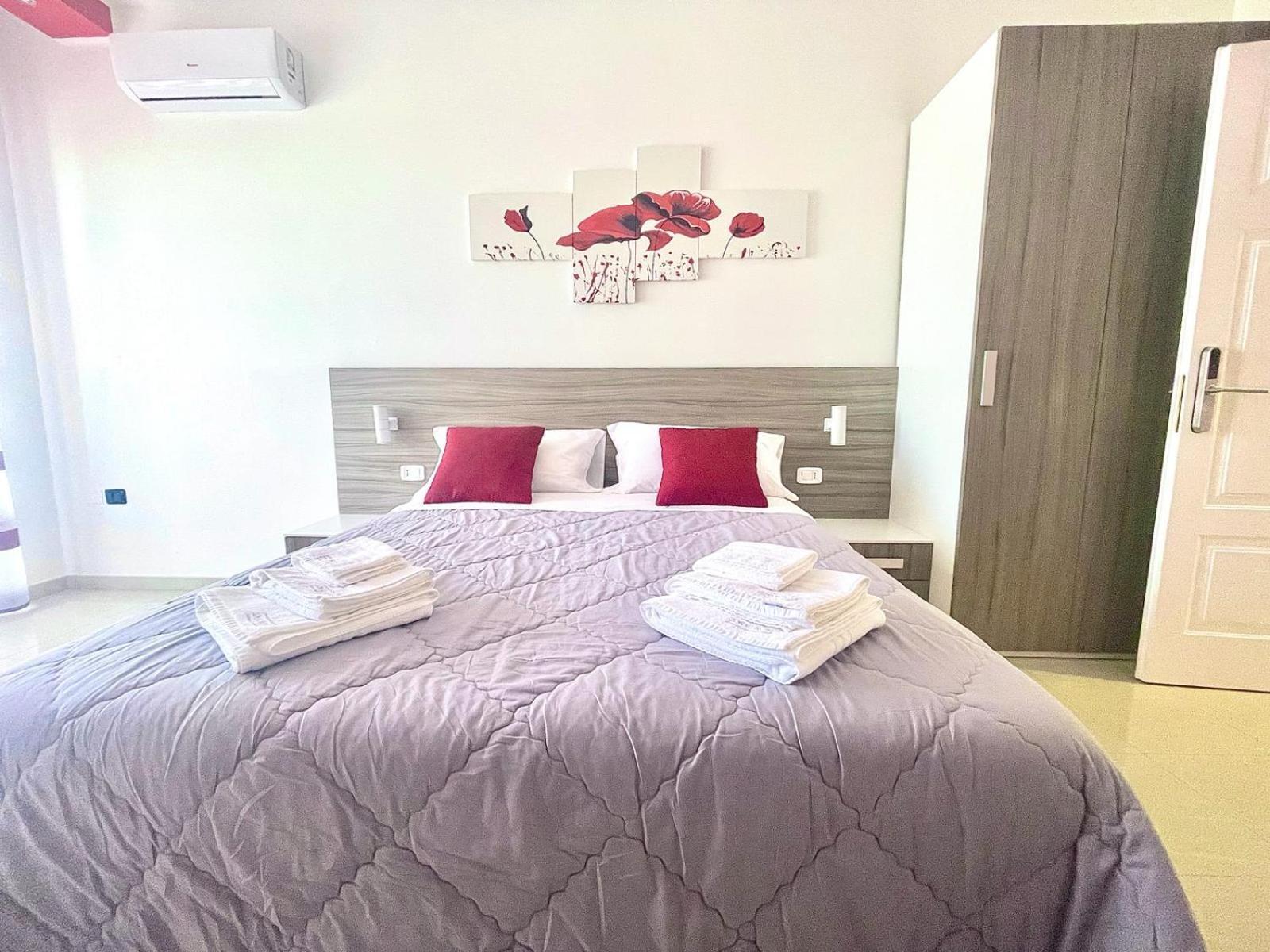 B&B Corso Roma Apricena Ngoại thất bức ảnh
