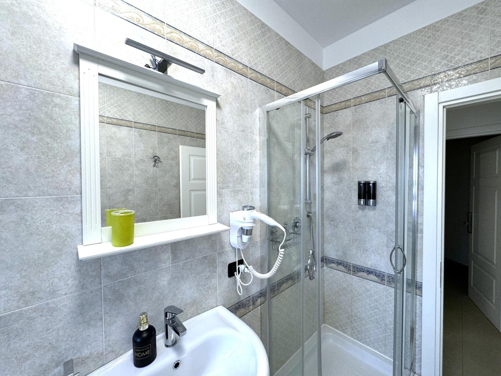 B&B Corso Roma Apricena Ngoại thất bức ảnh